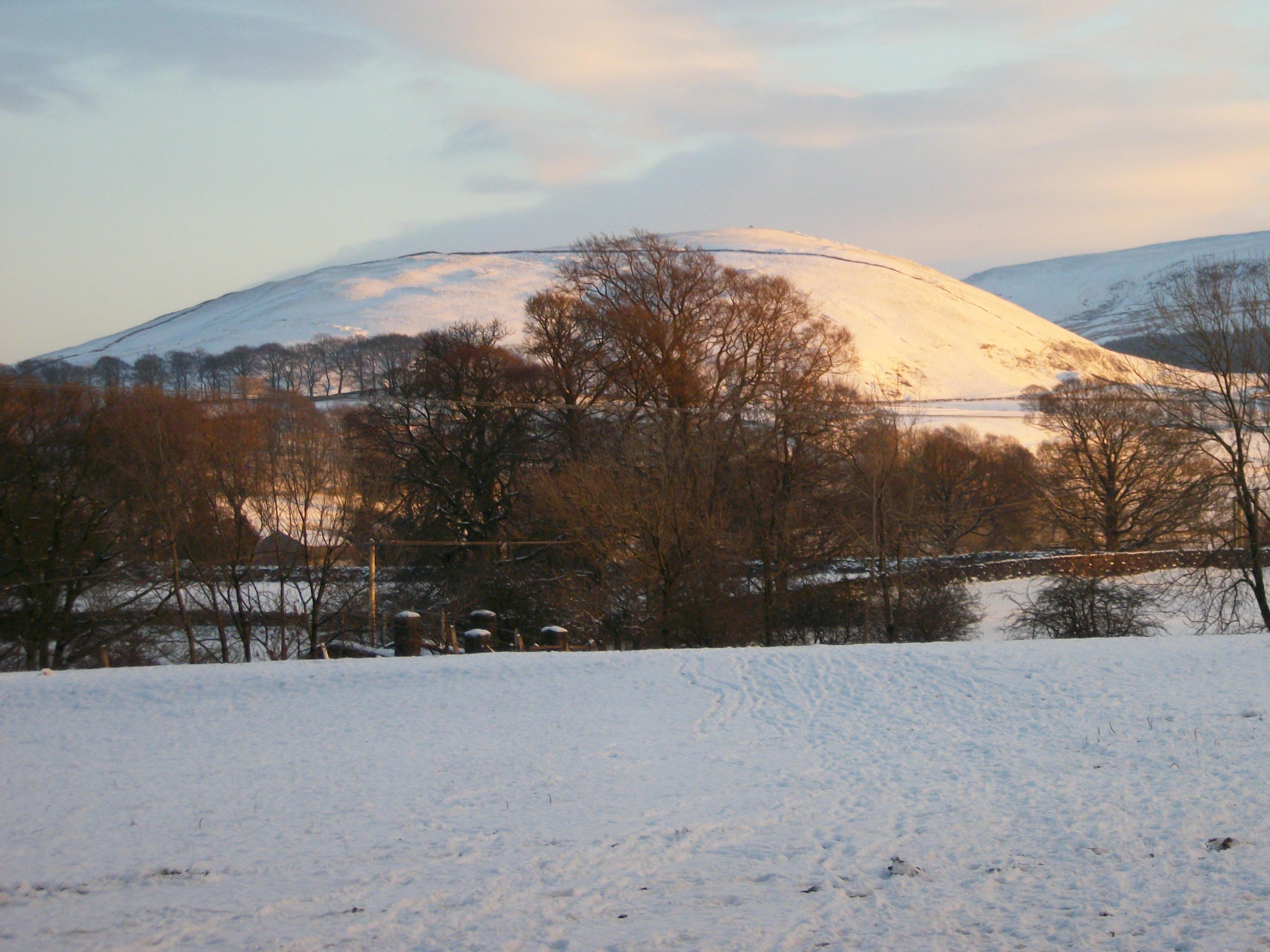 Elbolton in Snow